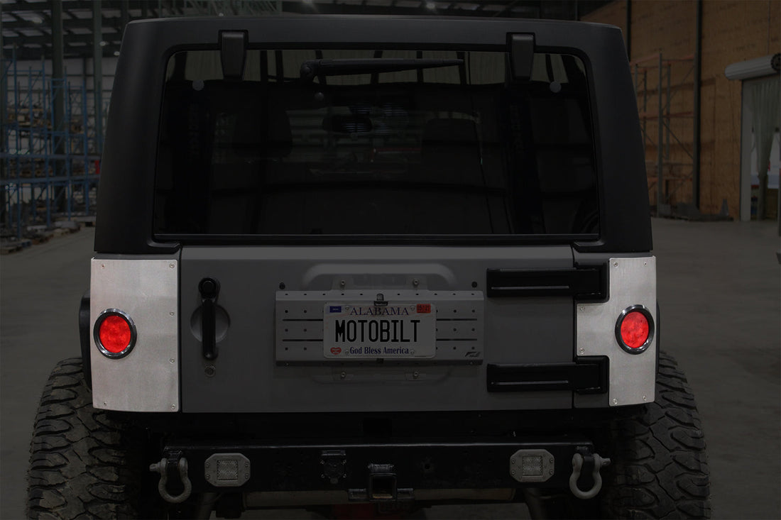 Steel Rear Corner Armor w/ Round Taillight Holes for Jeep JKU